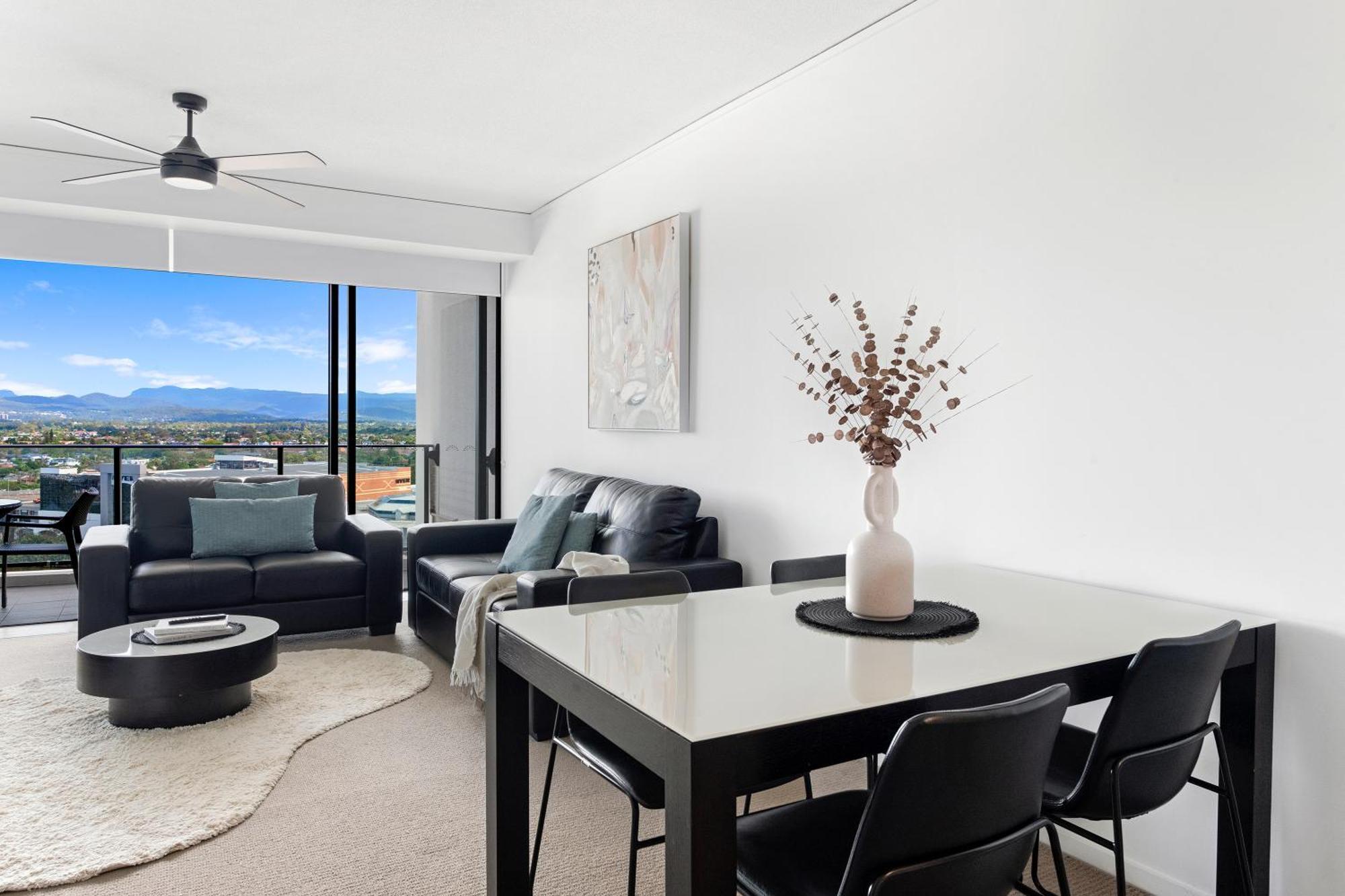 Sierra Grand Broadbeach - Self Contained & Privately Managed Apartments Gold Coast Exterior foto